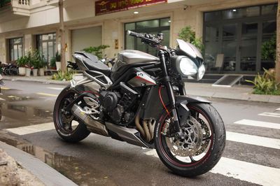 Triumph Street Triple 765RS TFT 2018. Mua bán Xe máy tại Quận Gò Vấp Tp Hồ Chí Minh được đăng bởi Trí Đạt Motor