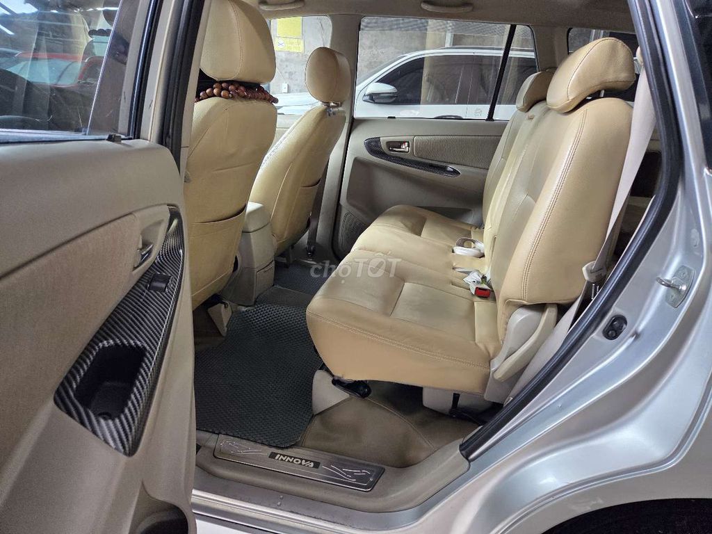 Toyota Innova 2015 2.0E Bạc. Mua bán Ô tô tại Quận Hoàng Mai Hà Nội được đăng bởi Xe Gia Minh hình 7