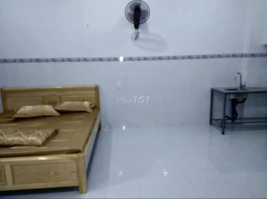 CHO THUÊ NHÀ KINH DOANH 5 CĂN HỘ KĐT PHƯỚC LONG B GIÁ 20 TRIỆU/THÁNG