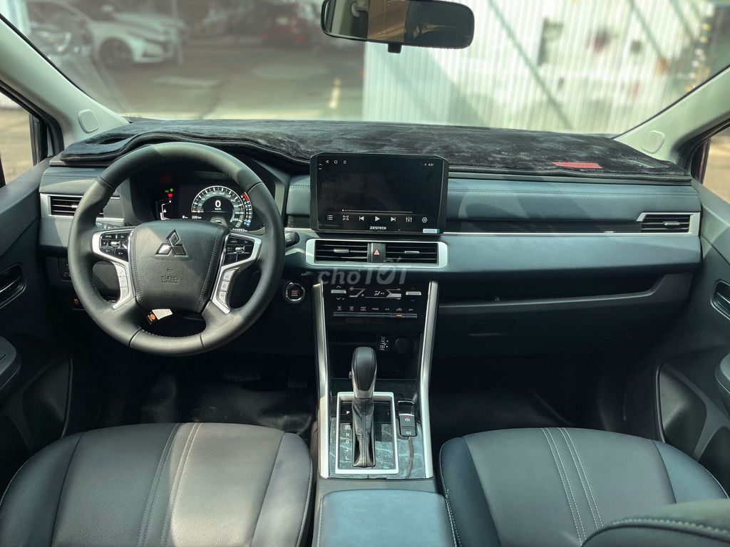 Mitsubishi Xpander Cross 2025  - Đời cao, mới keng. Mua bán Ô tô tại Thành phố Thủ Đức Tp Hồ Chí Minh được đăng bởi Thy Ôtô Cũ Miền Nam hình 9