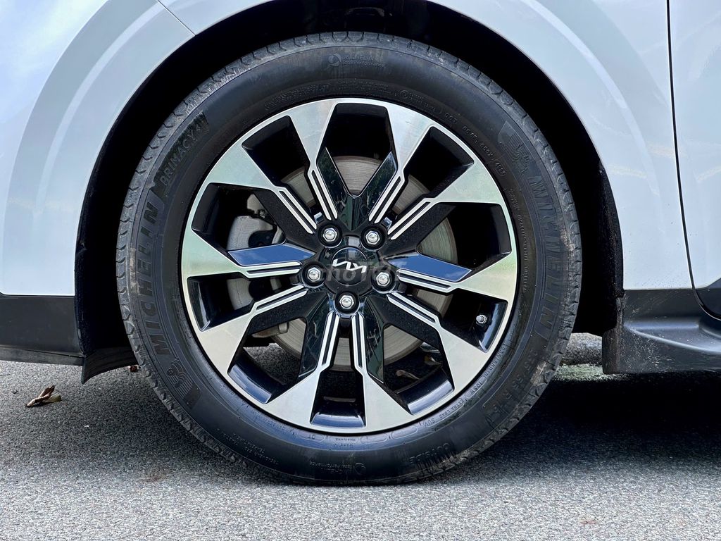 Kia Carnival 2024 2.2D Signature  - 26000 km. Mua bán Ô tô tại Thành phố Thủ Đức Tp Hồ Chí Minh được đăng bởi Quốc Chinh  Xe lướt hình 10