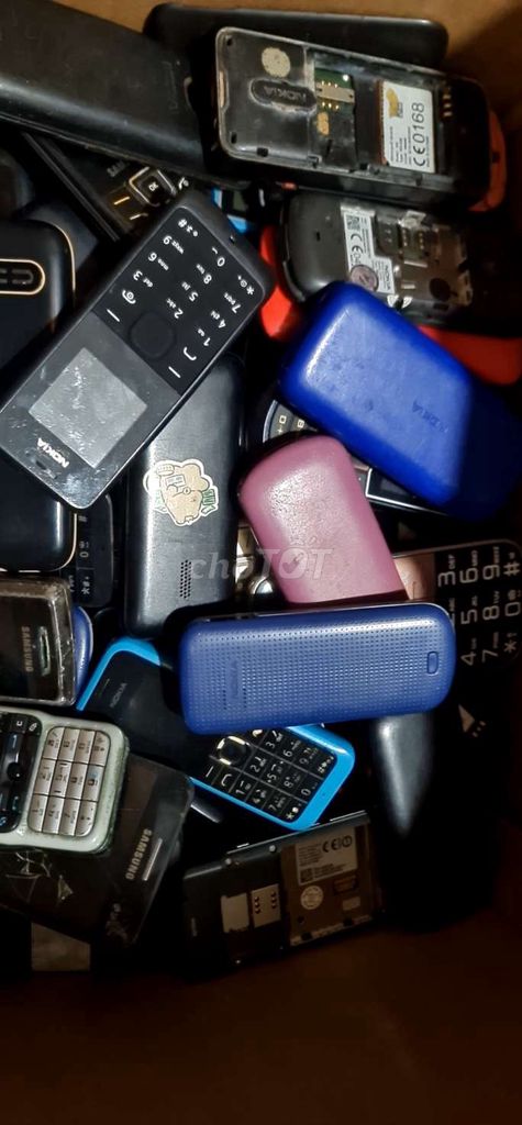 Nokia 3310 4G Đã qua sử dụng. Mua bán Điện thoại tại Quận Tân Phú Tp Hồ Chí Minh được đăng bởi Done hình 1