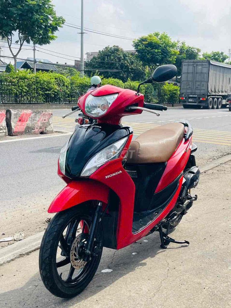 Honda Vision chính chủ. Mua bán Xe máy tại Huyện Củ Chi Tp Hồ Chí Minh được đăng bởi Vuvan kha hình 5