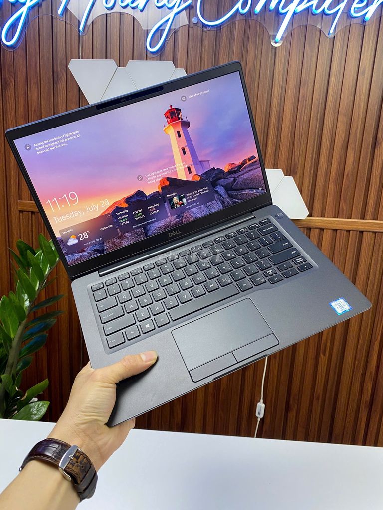 Dell Latitude 7300 Carbon Like New. Mua bán Laptop tại Thị xã Tân Uyên Bình Dương được đăng bởi Trần Nhựt Long hình 1