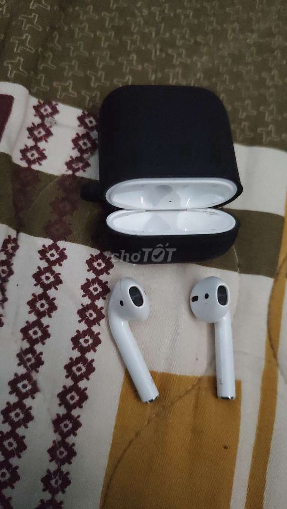 Tai nghe Apple AirPods 2 Trắng 98%. Mua bán Tivi, Âm thanh tại Quận 6 Tp Hồ Chí Minh được đăng bởi dung hình 1
