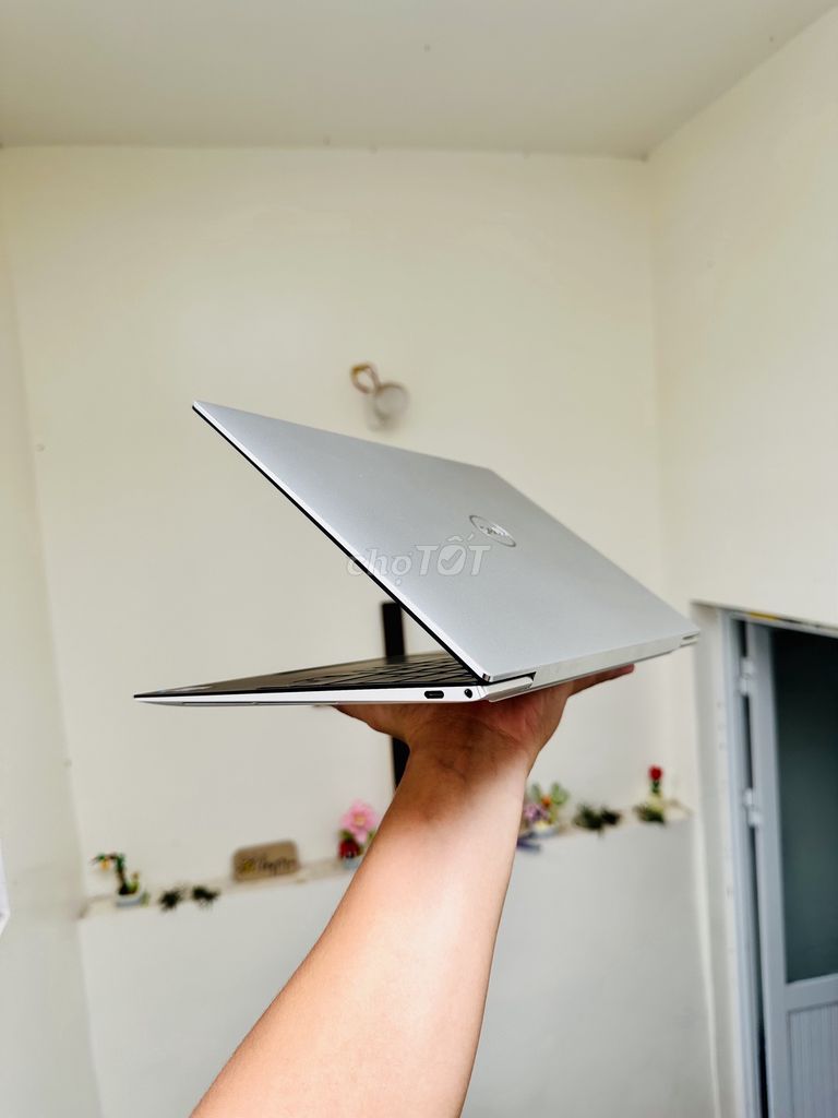 Dell XPS 9310 US i7/16/512. Mua bán Laptop tại Quận Hồng Bàng Hải Phòng được đăng bởi Trần Mạnh Cường hình 1