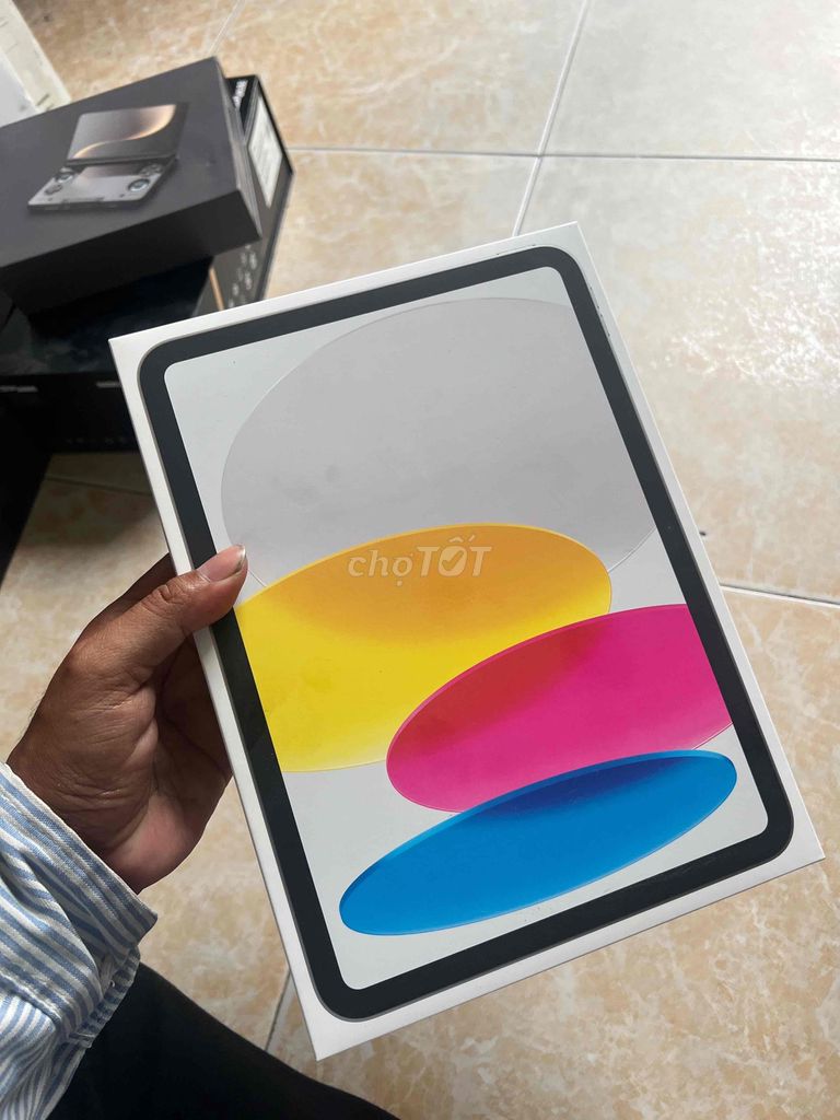 Apple iPad Gen 11 128GB Bạc Mới. Mua bán Máy tính bảng tại Quận 8 Tp Hồ Chí Minh được đăng bởi Dương  hình 1