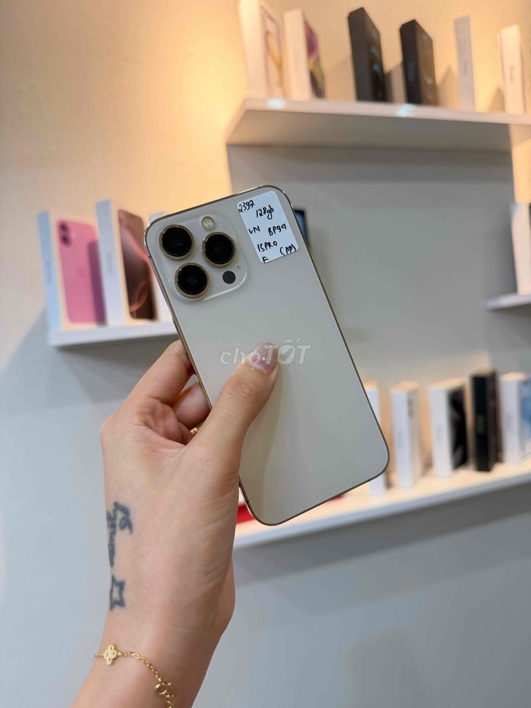 13 Pro 128Gb Quốc Tế Pin 94. Mua bán Điện thoại tại Quận Thanh Xuân Hà Nội được đăng bởi T Mobile  hình 1