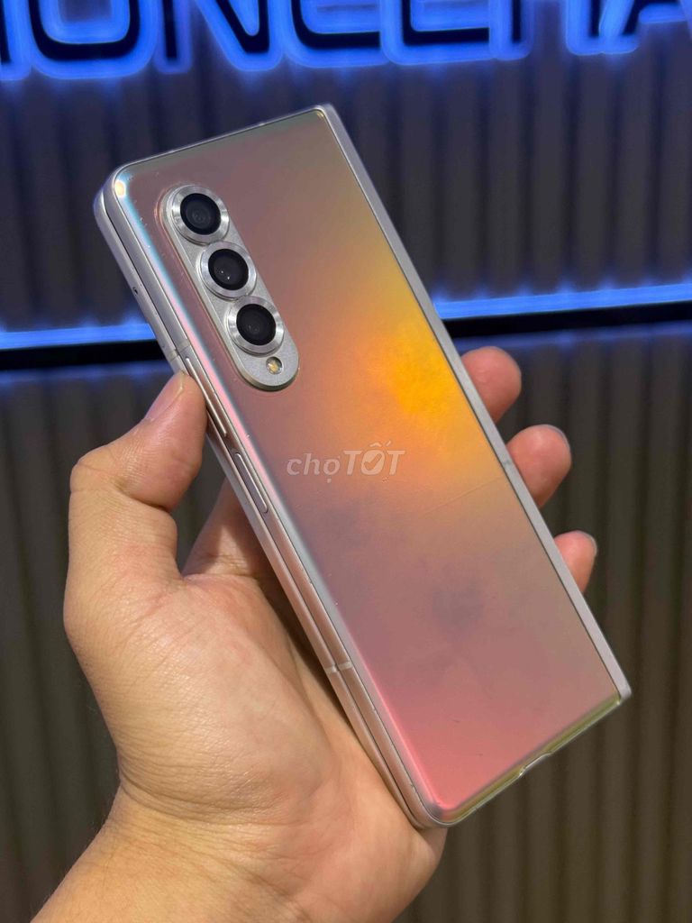 Samsung Z Fold3 12GB/512GB Đa sắc. Mua bán Điện thoại tại Quận 3 Tp Hồ Chí Minh được đăng bởi Phone2Hand hình 1