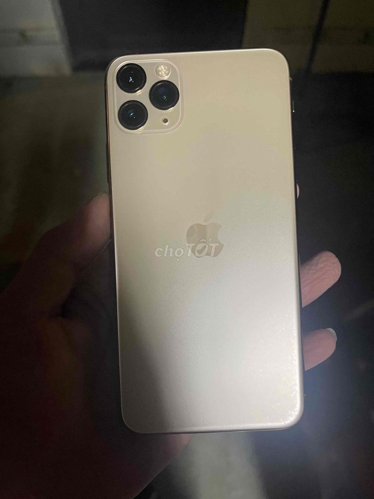 Apple iPhone 11 Pro Max 64GB Vàng Đã sử dụng. Mua bán Điện thoại tại Quận Cẩm Lệ Đà Nẵng được đăng bởi linh hình 1