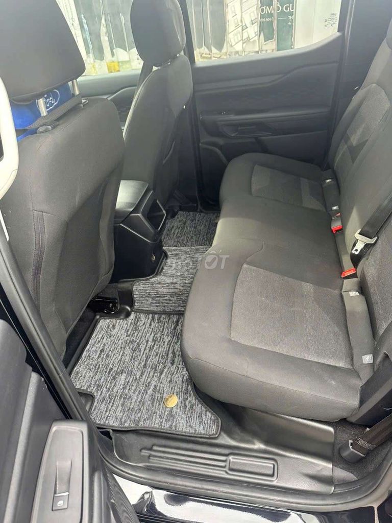 Ford Ranger 2024 XLS 2.0L 4x2 AT NEW 99%. Mua bán Ô tô tại Thành phố Dĩ An Bình Dương được đăng bởi Phong auto motor hình 12