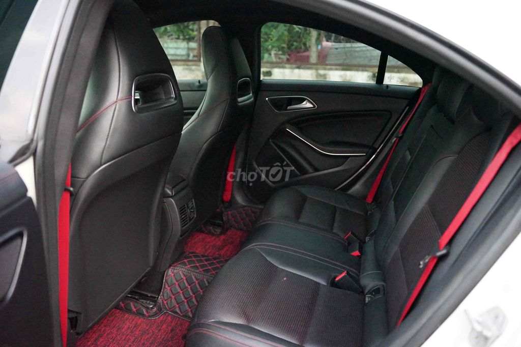 Mercedes CLA 45 AMG 2015- Có pô và đồ chơi, có đổi. Mua bán Ô tô tại Thành phố Thủ Đức Tp Hồ Chí Minh được đăng bởi Thi Moto Thủ Đức hình 7