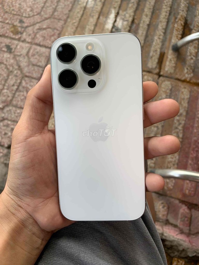 Apple 16 Pro Trắng. Mua bán Điện thoại tại Quận 4 Tp Hồ Chí Minh được đăng bởi Game Channel hình 1