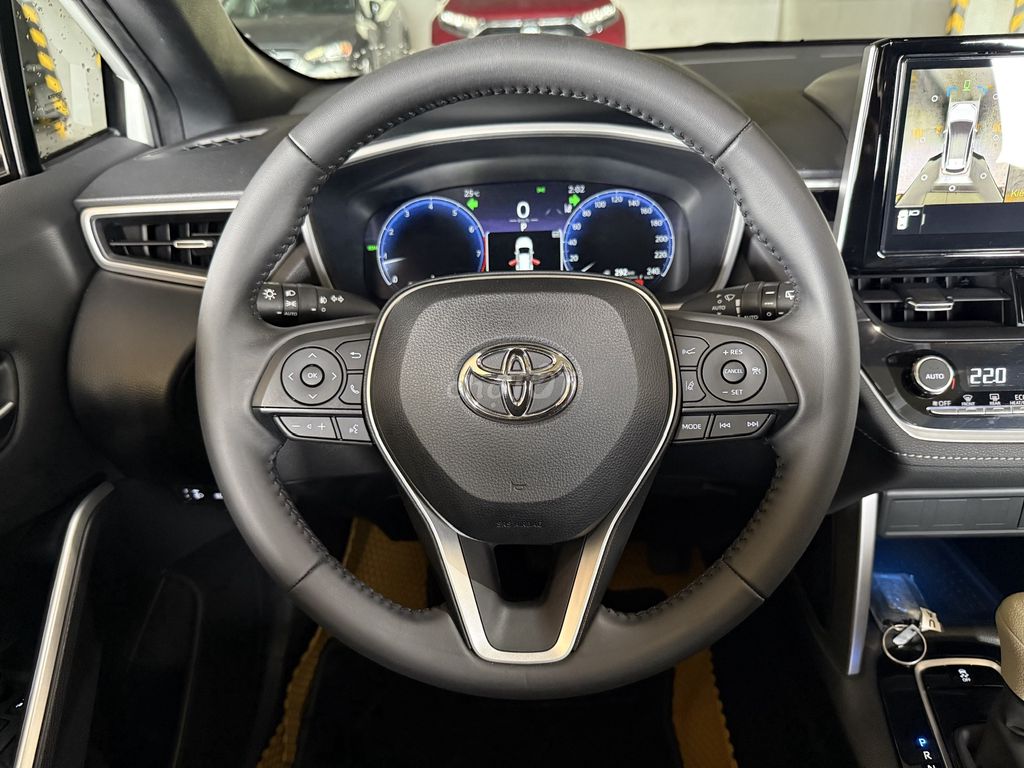 Siêu Lướt Toyota Corolla Cross 2025 1.8V - 4500 km. Mua bán Ô tô tại Thành phố Thủ Đức Tp Hồ Chí Minh được đăng bởi Ô Tô Siêu Lướt  hình 10