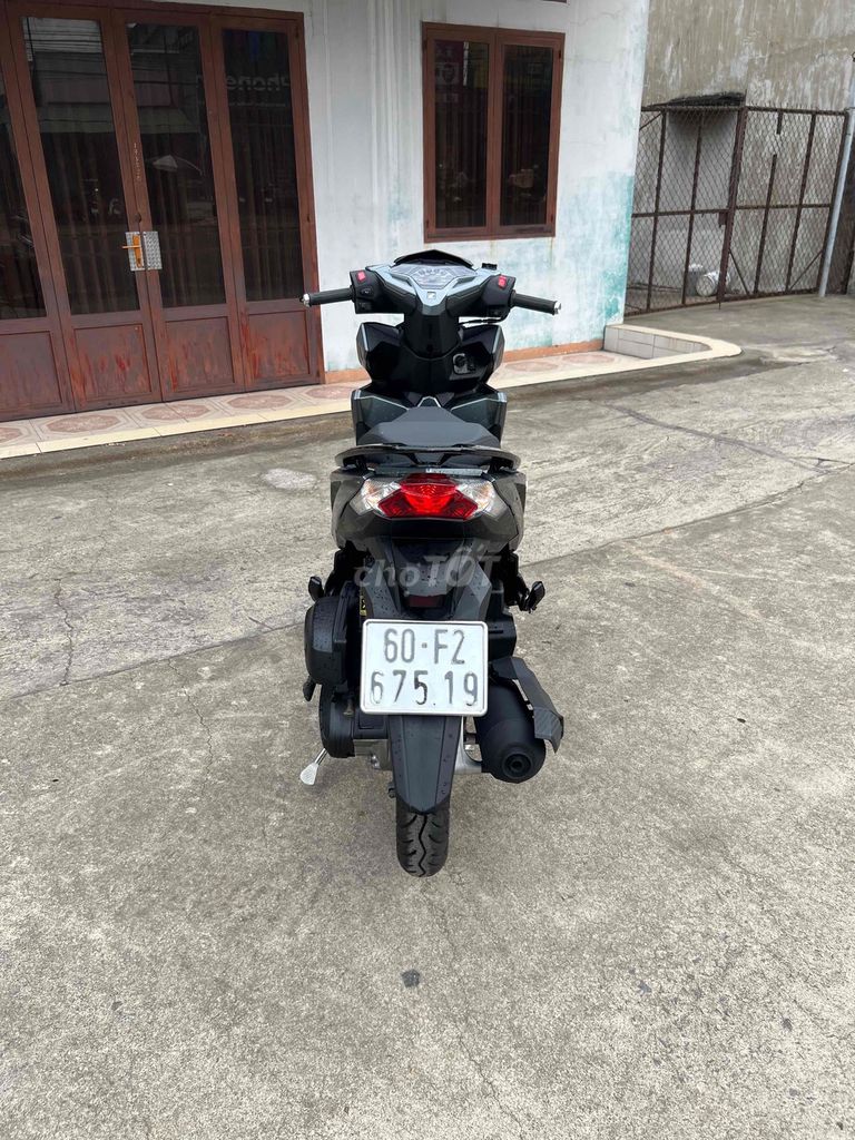 Honda Vario 150 2017 Xám. Mua bán Xe máy tại Huyện Trảng Bom Đồng Nai được đăng bởi cửa hàng xe máy Trần Sơn  hình 2