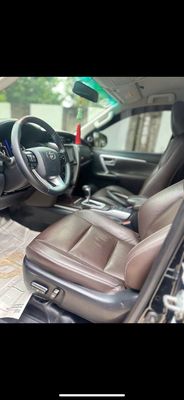 Toyota Fortuner 2018 2.4 máy dầu 45000 km Đen. Mua bán Ô tô tại Thành phố Dĩ An Bình Dương được đăng bởi Tuan Le