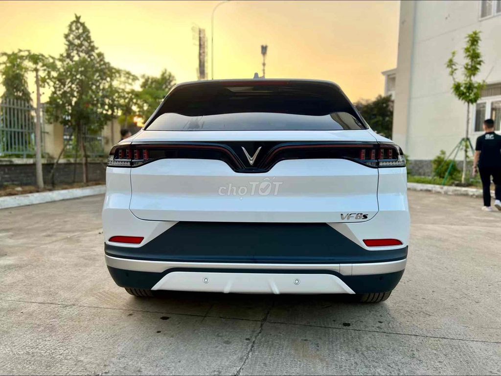 VinFast VF8 S 2024 Trắng. Mua bán Ô tô tại Quận 12 Tp Hồ Chí Minh được đăng bởi VinFast An Sương Quốc Lộ 1A hình 8