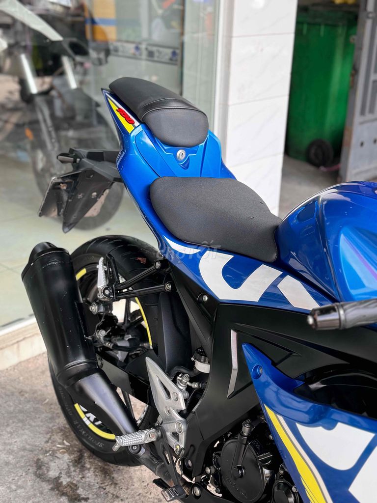 Cần bán Suzuki GSX R150 2018 Biển 71 9 chủ Xe keng. Mua bán Xe máy tại Quận Bình Tân Tp Hồ Chí Minh được đăng bởi Việt Motor Bình Tân hình 3