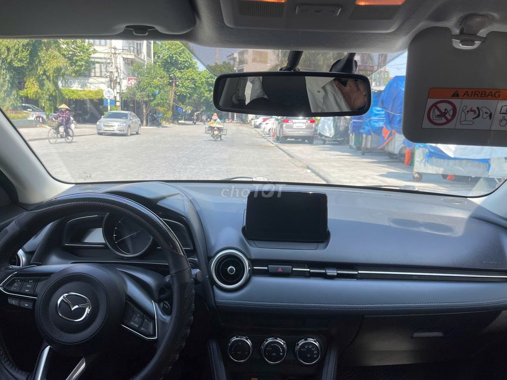 Mazda 2 2022 Sport Luxury 60828 km. Mua bán Ô tô tại Huyện Quảng Xương Thanh Hóa được đăng bởi Bùi Tuấn hình 6