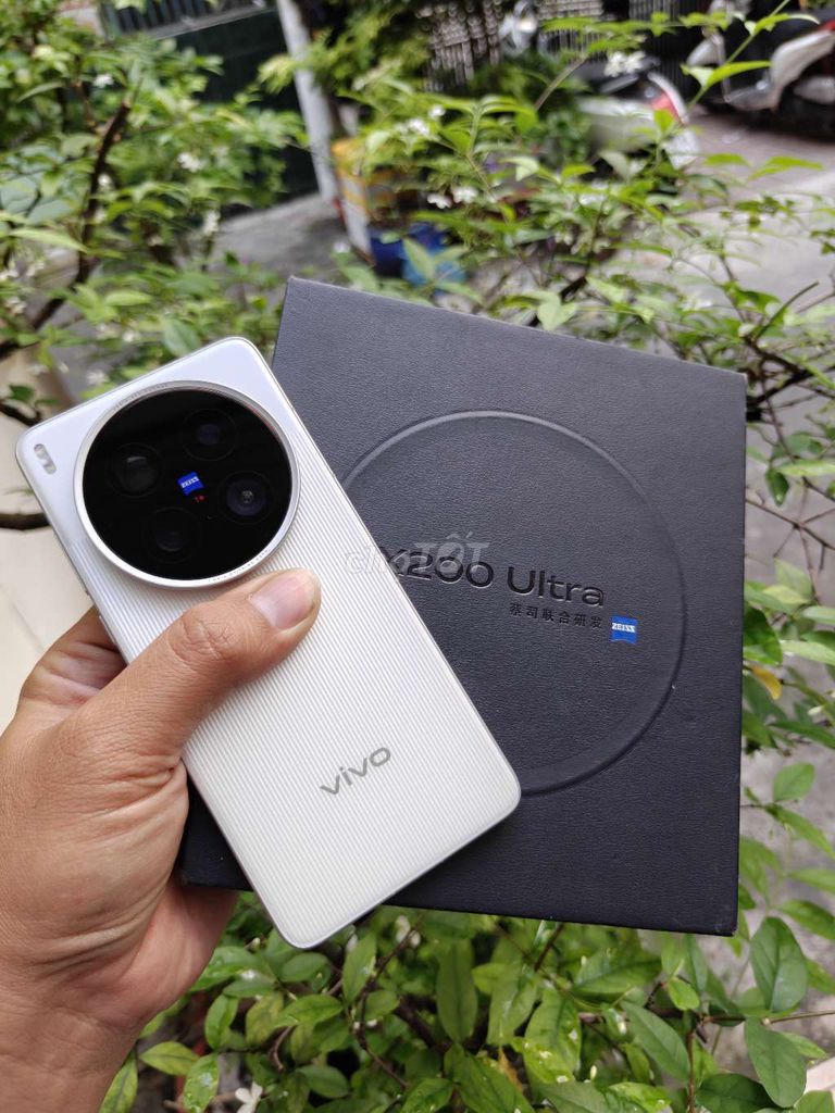 Vivo X200 Ultra 256GB Trắng Cận 99% fullbox. Mua bán Điện thoại tại Quận 12 Tp Hồ Chí Minh được đăng bởi thanh liêm hình 1