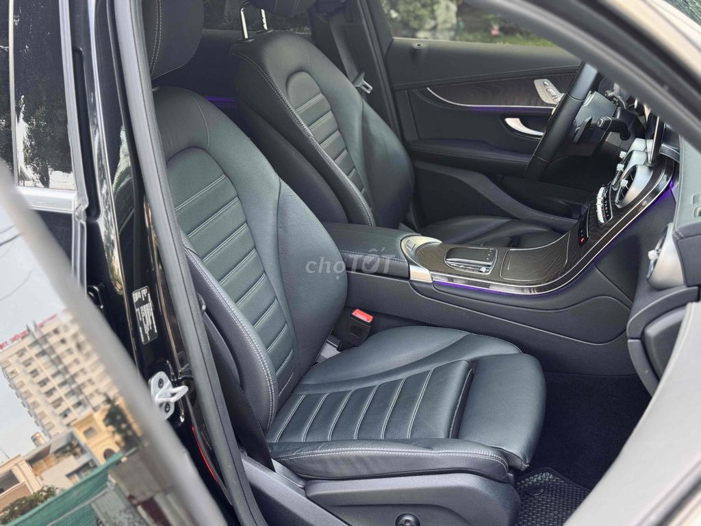 Mercedes Benz GLC 2021 200 4Matic - 43500 km. Mua bán Ô tô tại Quận Bình Tân Tp Hồ Chí Minh được đăng bởi Huỳnh Thiên Bảo hình 13