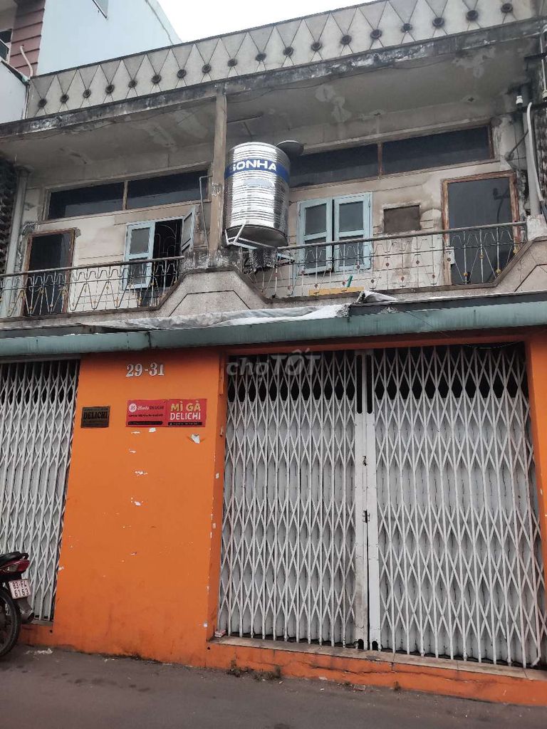 Cho thuê nhà Mặt tiền đường Nguyễn Chí Thanh, Quận 11, dt: 8,5x16