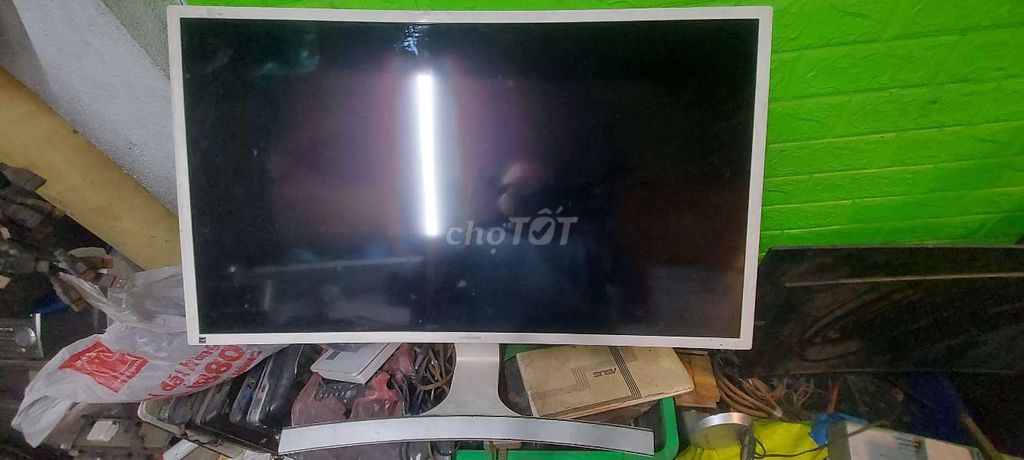 Thanh lý hết đồ đạc MH Samsung 32inch TL Toshiba