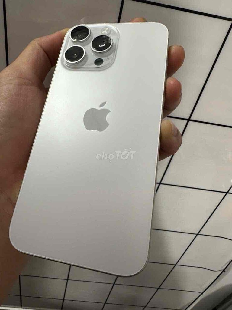 Apple iPhone 16 Pro Max 256GB  Mỹ Như mới 99%. Mua bán Điện thoại tại Thị xã Tân Uyên Bình Dương được đăng bởi Hằng Long hình 1