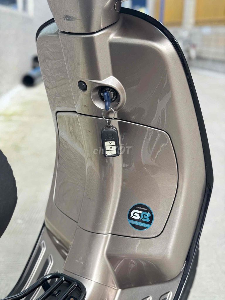 Siêu Phẩm Vespa Cũ máy Zin Màu Hồng TFT. Mua bán Xe máy tại Quận Bình Thạnh Tp Hồ Chí Minh được đăng bởi Lê Hữu Hoài hình 15