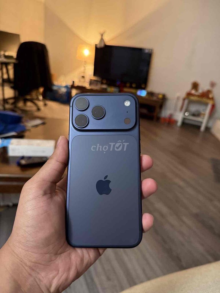 iPhone 17 ProMax 256GB Xanh Đã dùng. Mua bán Điện thoại tại Thành phố Vũng Tàu Bà Rịa - Vũng Tàu được đăng bởi Monkey Apple hình 1