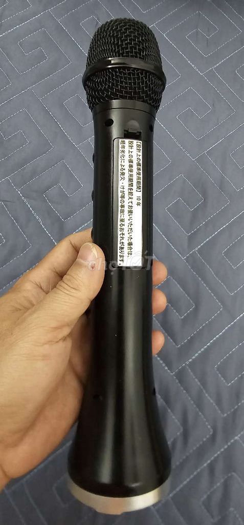 Micro karaoke Đen Nhật Bản. Mua bán Tivi, Âm thanh tại Thành phố Biên Hòa Đồng Nai được đăng bởi trí trung hình 1