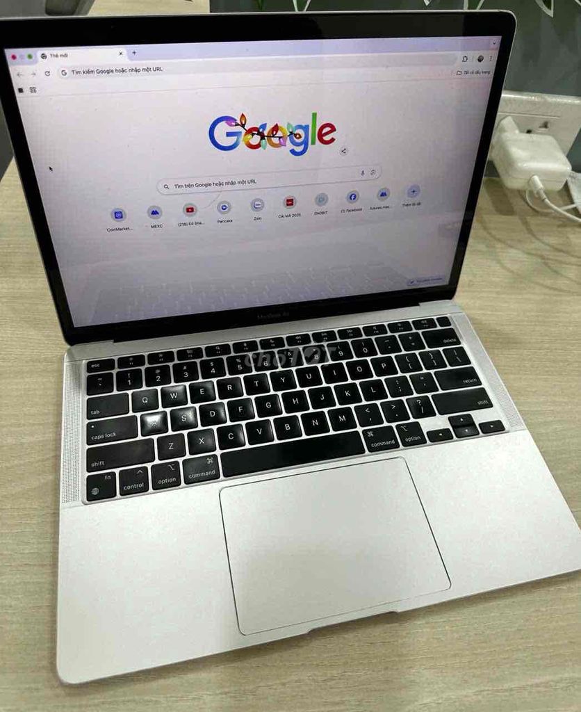 Apple MacBook Air M1 16GB Bạc Đã sử dụng. Mua bán Laptop tại Thành phố Thủ Đức Tp Hồ Chí Minh được đăng bởi Hung Tran hình 1