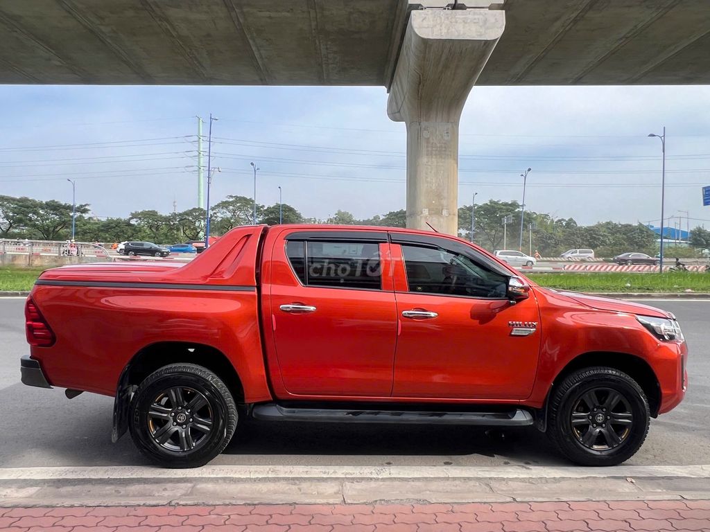 Hilux 2021 2.4L 4x2 odo: 35.890km. Mua bán Ô tô tại Thành phố Thủ Đức Tp Hồ Chí Minh được đăng bởi Thái Nguyễn Nhựt Quang hình 8