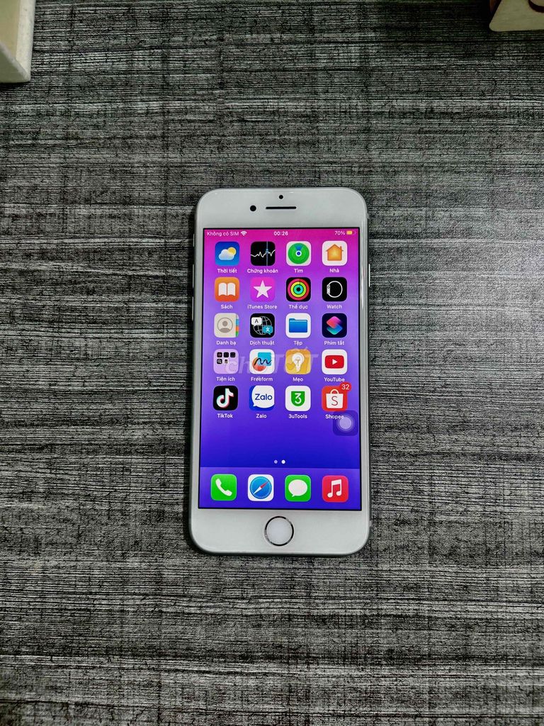 Apple iPhone 8 Trắng. Mua bán Điện thoại tại Huyện Trà Cú Trà Vinh được đăng bởi Quốc Việt hình 1