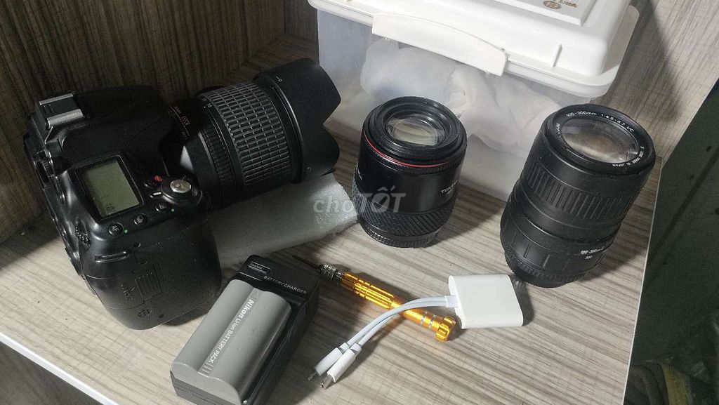 Máy ảnh Nikon D90 Đen Màn sọc nhẹ. Mua bán Máy ảnh, Máy quay tại Thị xã La Gi Bình Thuận được đăng bởi Kimtuan Nguyenhoang hình 1