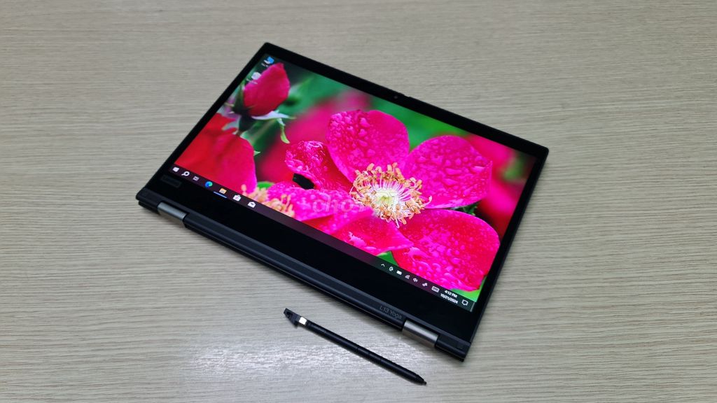 THINKPAD L13 YOGA 2 in 1 Laptop kiêm máy tính bảng