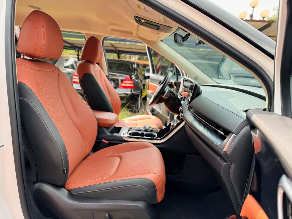 Kia Carnival 2025 Premium 2.2D 7S - 24,000 km cọp.. Mua bán Ô tô tại Thành phố Thủ Đức Tp Hồ Chí Minh được đăng bởi Đức Tứ Bánh hình 9