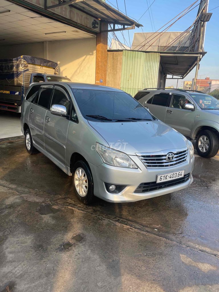 Toyota Innova 2013E Bạc. Mua bán Ô tô tại Thành phố Biên Hòa Đồng Nai được đăng bởi Nhan Hùng Thanh Phong hình 3