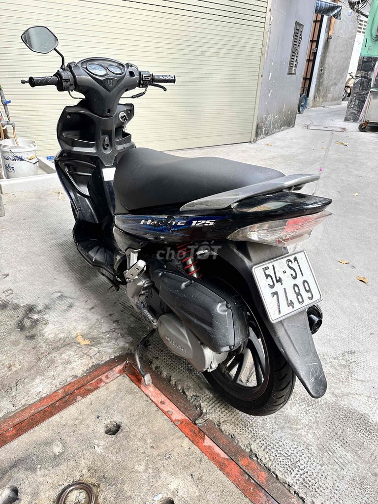Suzuki Hayate 125 Xanh đen. Mua bán Xe máy tại Quận 3 Tp Hồ Chí Minh được đăng bởi Phạm thanh Trí  hình 4