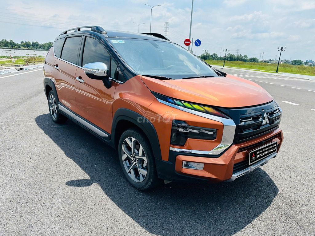 Mitsubishi Xpander Cross 2023 -  Đen/Cam. Mua bán Ô tô tại Thành phố Tân An Long An được đăng bởi Nguyễn Ngọc Tùng hình 3