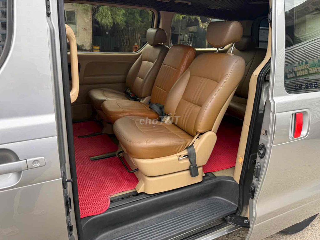 Hyundai Starex 9 chỗ- xe đẹp zin nội thất như mới. Mua bán Ô tô tại Quận Bình Tân Tp Hồ Chí Minh được đăng bởi Đỗ Đình Tuyên hình 14