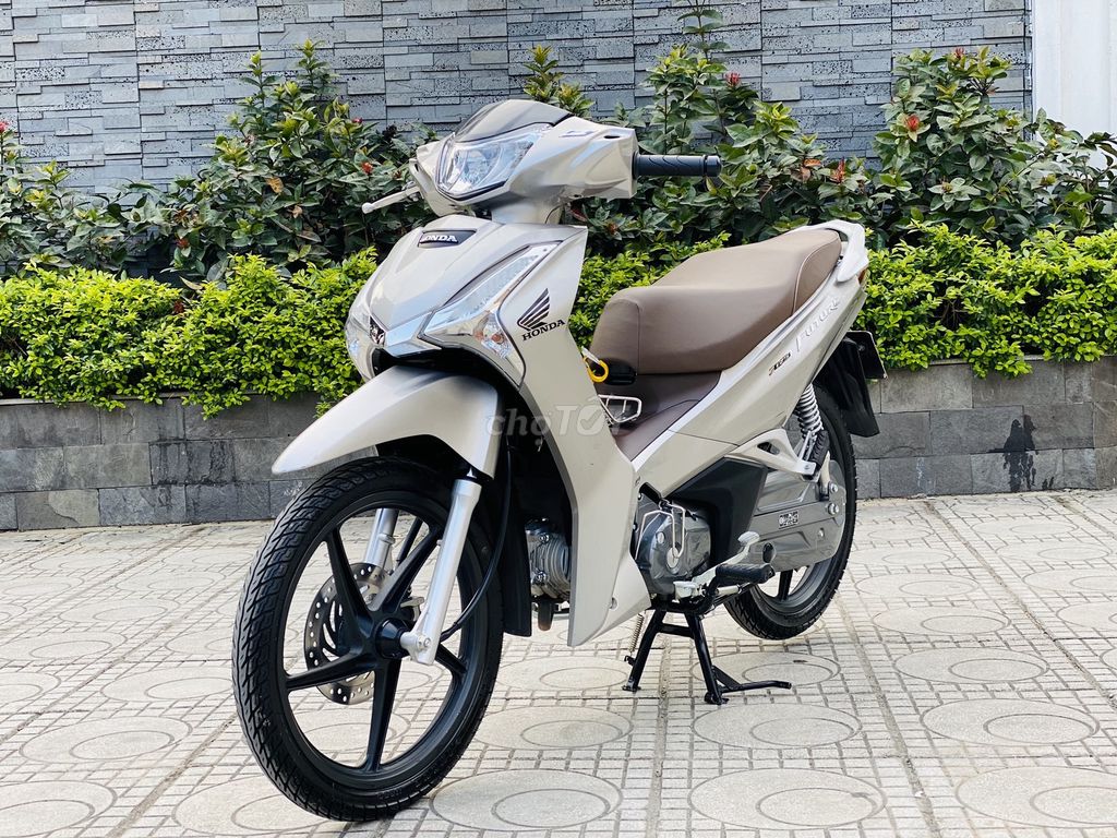 HONDA FUTURE 125 FI KIM PHUN ĐIỆN TỬ 2024 XE ZIN. Mua bán Xe máy tại Quận Nam Từ Liêm Hà Nội được đăng bởi Hồng Nhung hình 1