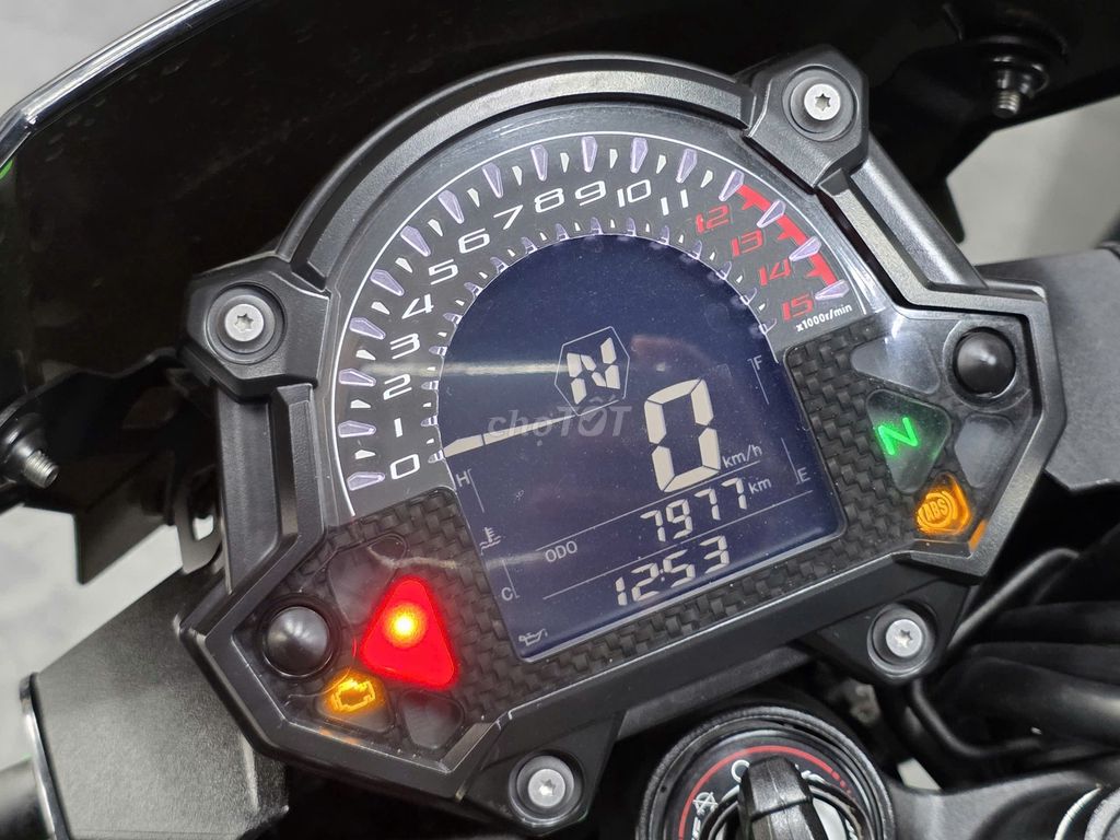 Z400 ABS BIỂN SỐ HN CHẠY LƯỚT 8000KM. Mua bán Xe máy tại Quận Tây Hồ Hà Nội được đăng bởi Tu Phamanh hình 3