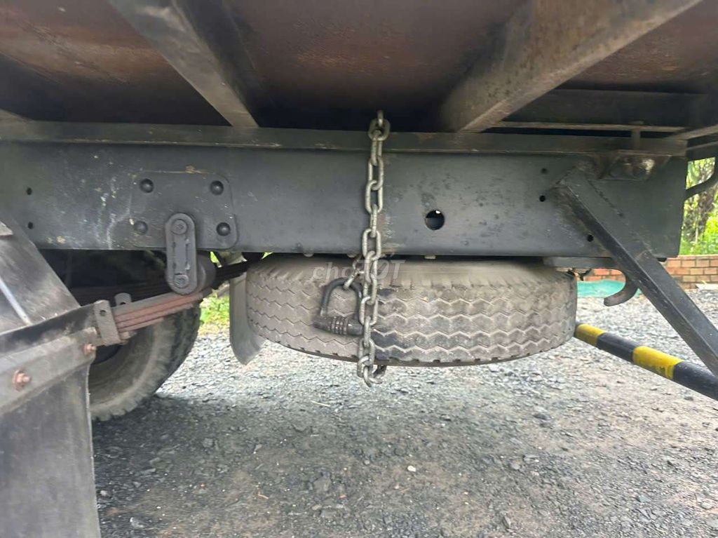 Veam tải 1t4 thung 3m7 mui bạc kiểm mới ngay chủ. Mua bán Xe tải, xe ben tại Huyện Chơn Thành Bình Phước được đăng bởi Teo hình 8