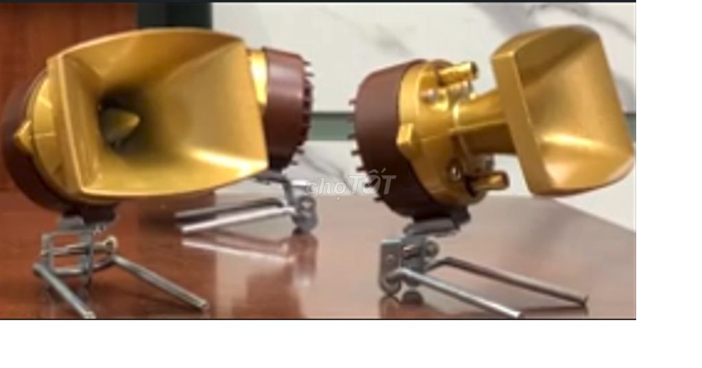 Loa kèn Vàng đồng Đã sử dụng . Mua bán Tivi, Âm thanh tại Thành phố Thuận An Bình Dương được đăng bởi Tuấn khang Huỳnh hình 1