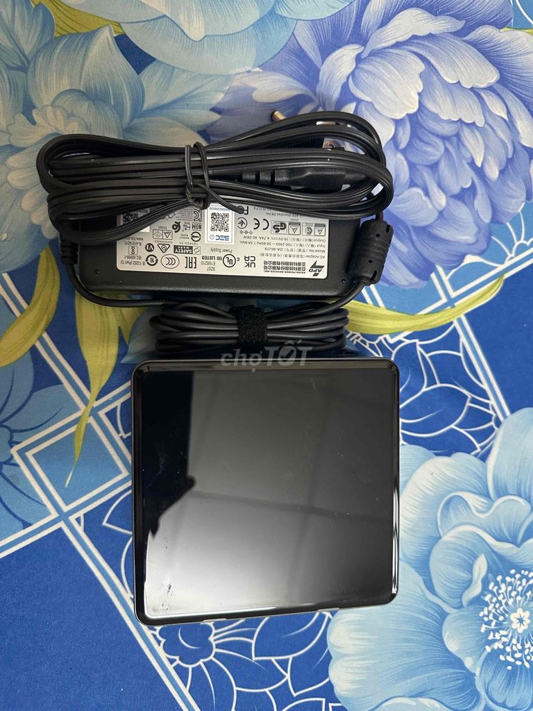 Intel NUC10i5FNH Core i5 8GB/240GB Đen. Mua bán Máy tính để bàn tại Quận Bình Thạnh Tp Hồ Chí Minh được đăng bởi Tri Pham hình 1