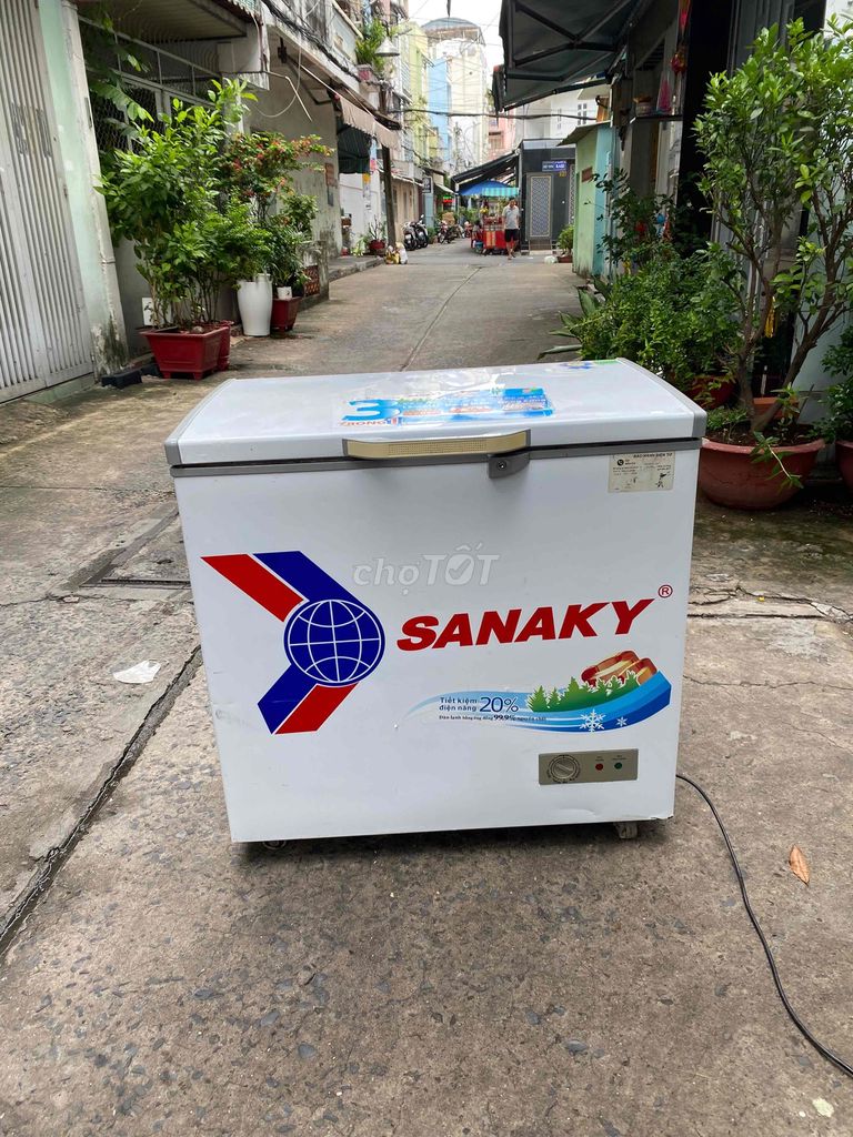 Tủ đông Sanaky VH-2299HY2 175L dùng ok. Mua bán Tủ lạnh tại Quận 11 Tp Hồ Chí Minh được đăng bởi Cherry hình 1