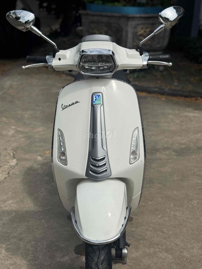 Vépa đk 2021 phanh ABS máy igert zin chất 9 chủ. Mua bán Xe máy tại Quận Thanh Khê Đà Nẵng được đăng bởi A Dũng hình 2