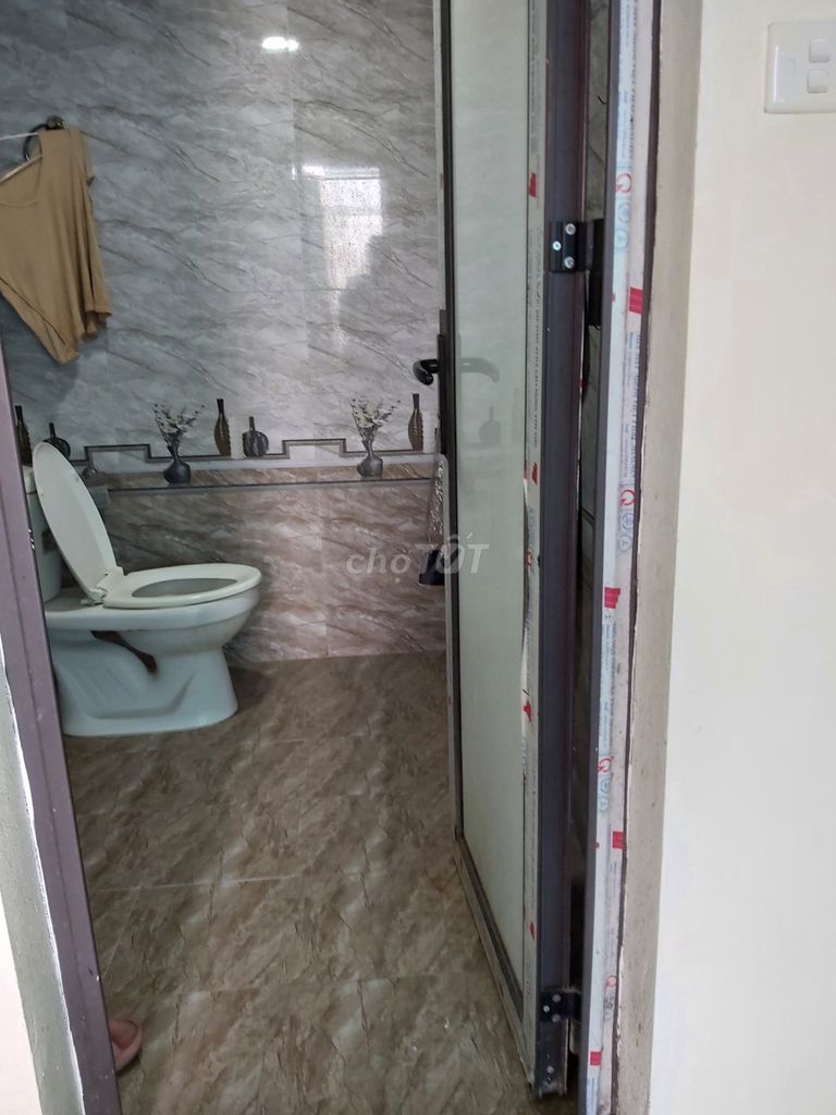 PHÒNG TRỌ KHÉP KÍN 25M2 GIÁ RẺ KĐT XA LA,Q.HÀ ĐÔNG