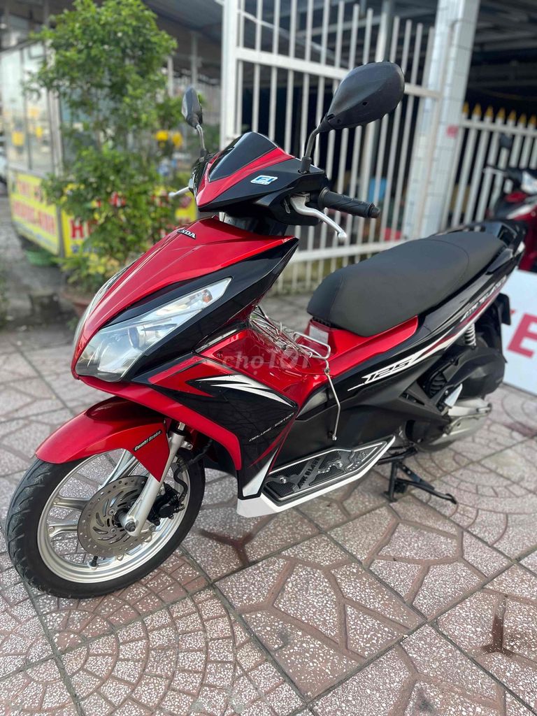 Honda Air Blade 2013 125 Đỏ đen. Mua bán Xe máy tại Quận Cái Răng Cần Thơ được đăng bởi CẦM ĐỒ TRUNG TÍN  hình 3